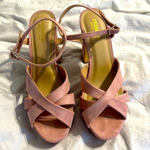 Size 9 gorgeous pink rose colored platform heels